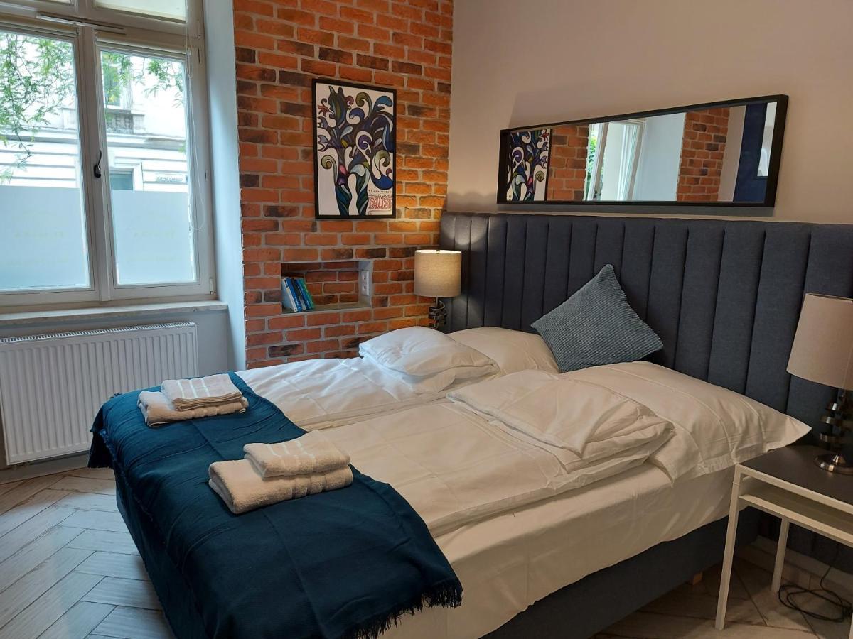Uroczy Apartament 2 Stare Miasto Kraków Exterior foto